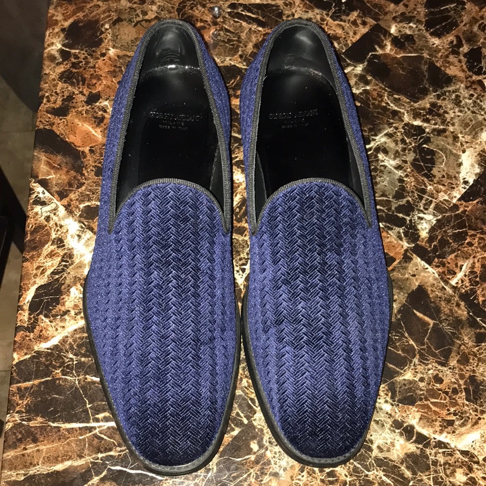 GIORGIO ARMANI Men’s blue velvet shoes